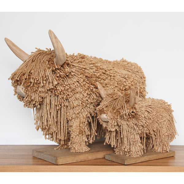 Morag Highland Cow Sculpture - DeWaldens Garden Centre
