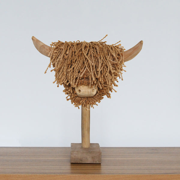 Elspeth Highland Cow Sculpture - DeWaldens Garden Centre