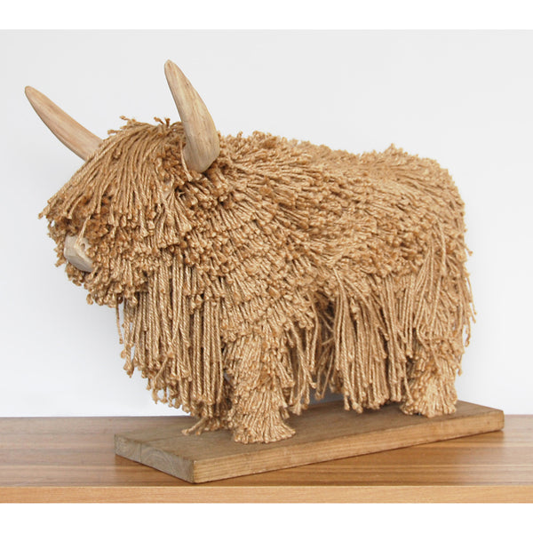 Morag Highland Cow Sculpture - DeWaldens Garden Centre