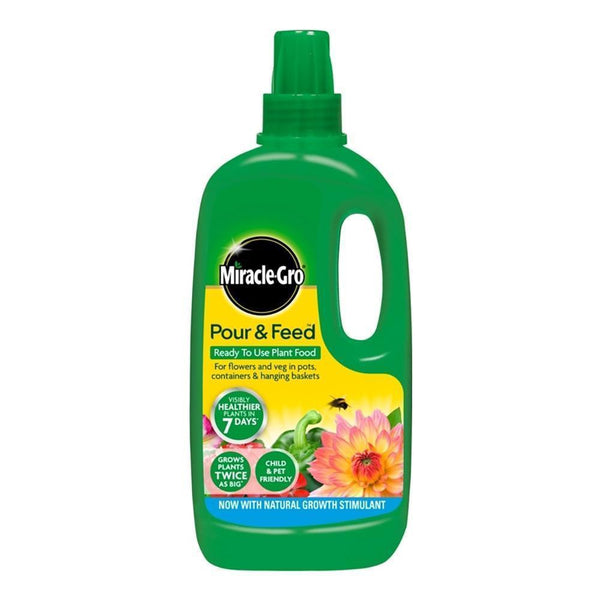 Miracle-Gro Pour And Feed 1L - DeWaldens Garden Centre
