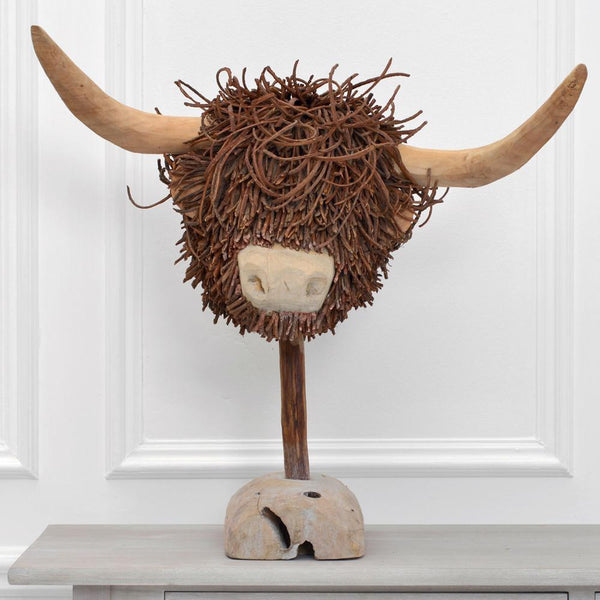 Highland Cow Wooden Ornament - DeWaldens Garden Centre