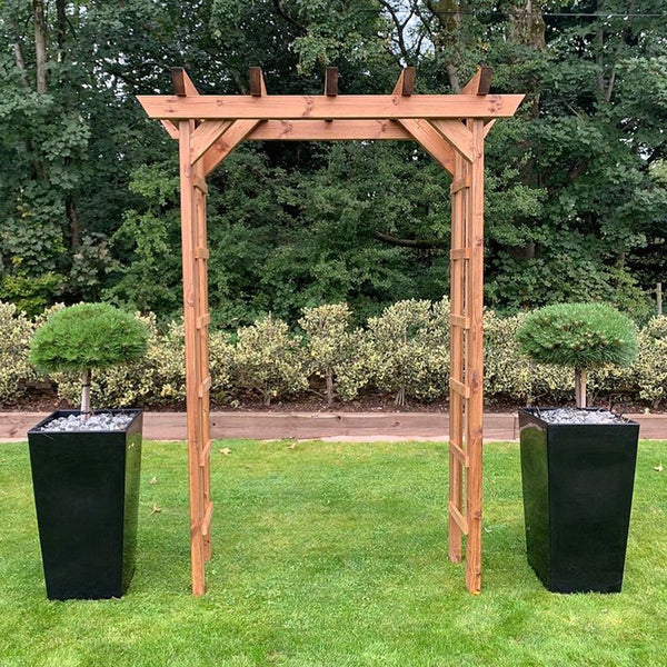 Grand Devonshire Arch - DeWaldens Garden Centre