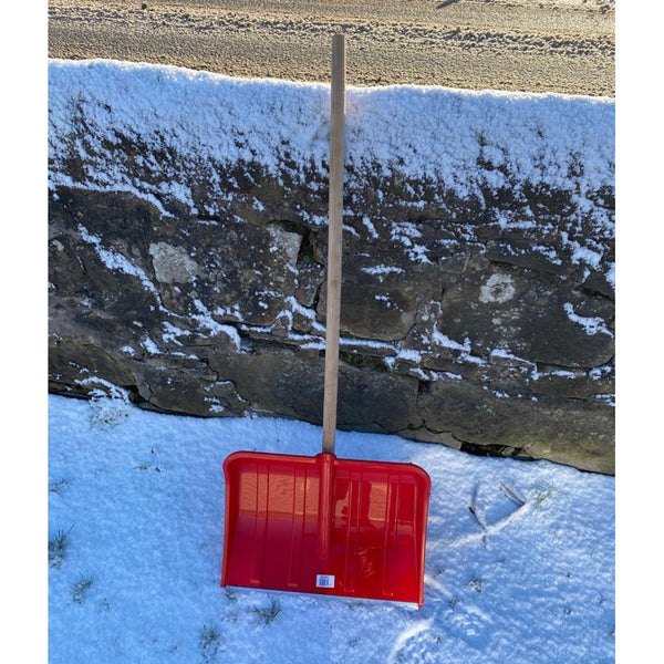 Brundle Deluxe Snow Shovel - DeWaldens Garden Centre
