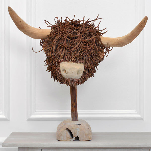 Highland Cow Wooden Ornament - DeWaldens Garden Centre