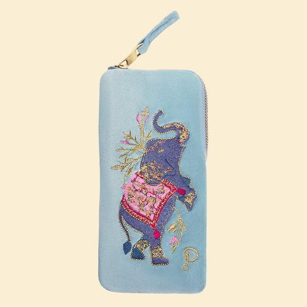 Powder Velvet Glasses Pouch - DeWaldens Garden Centre