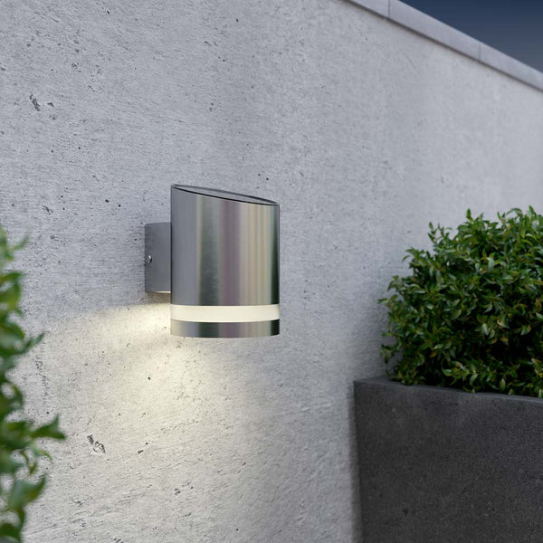 Truro Solar Wall Light - DeWaldens Garden Centre